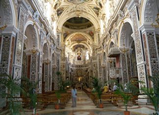 Interno casa professa Palermo