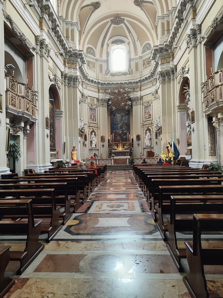 Navata Centrale della Chiesa