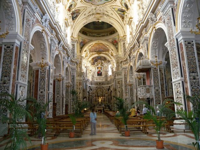 Foto interno chiesa Casa Professa