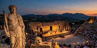 Teatri di Pietra