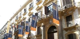 Palazzo Comitini esterno