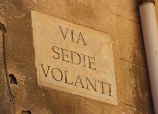 via sedie volanti