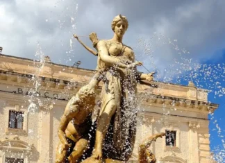 Siracusa, Fontana di Diana