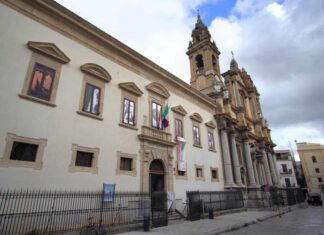 Esterno Museo Salinas di Palermo