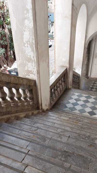 Palazzo Requesenz - scalone