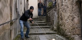 gioco del maiorchino Novara di Sicilia