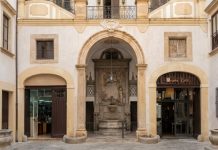 Fontana Palazzo Castrone Palermo