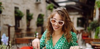 Cucina Siciliana turista mangia