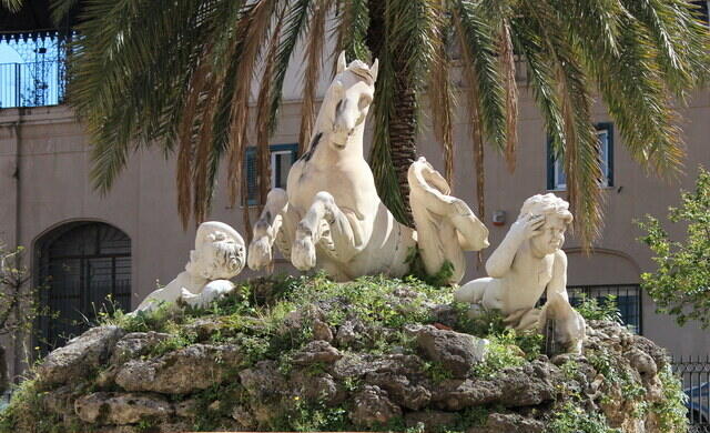 Fontana del Cavallo Marino 